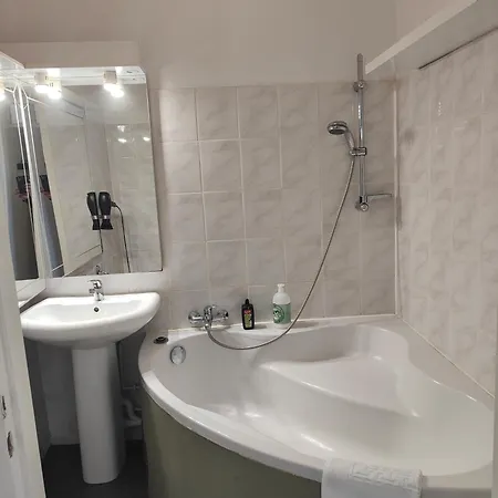 Leclerc - D'hotes - Secteur Thermal Appartement